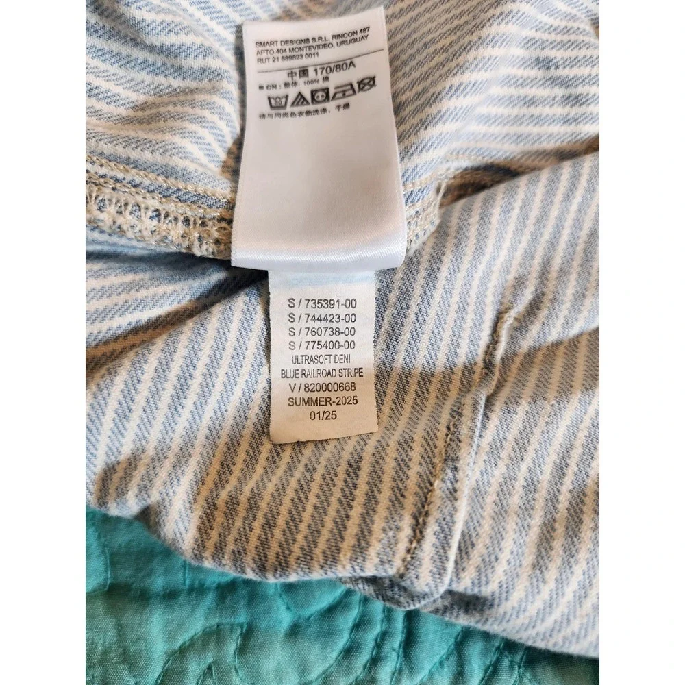Gap Factory Blue Railroad Stripe Ultrasoft Denim Utility Shorts 4in Inseam S